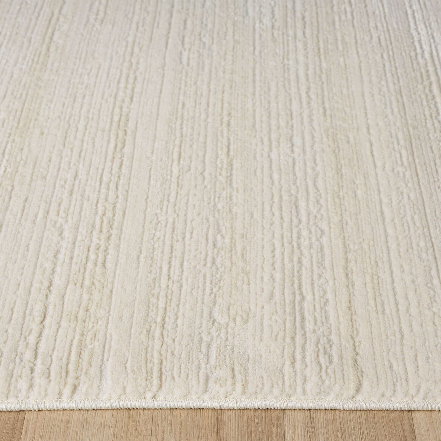 Fortune 773 Cream Runner