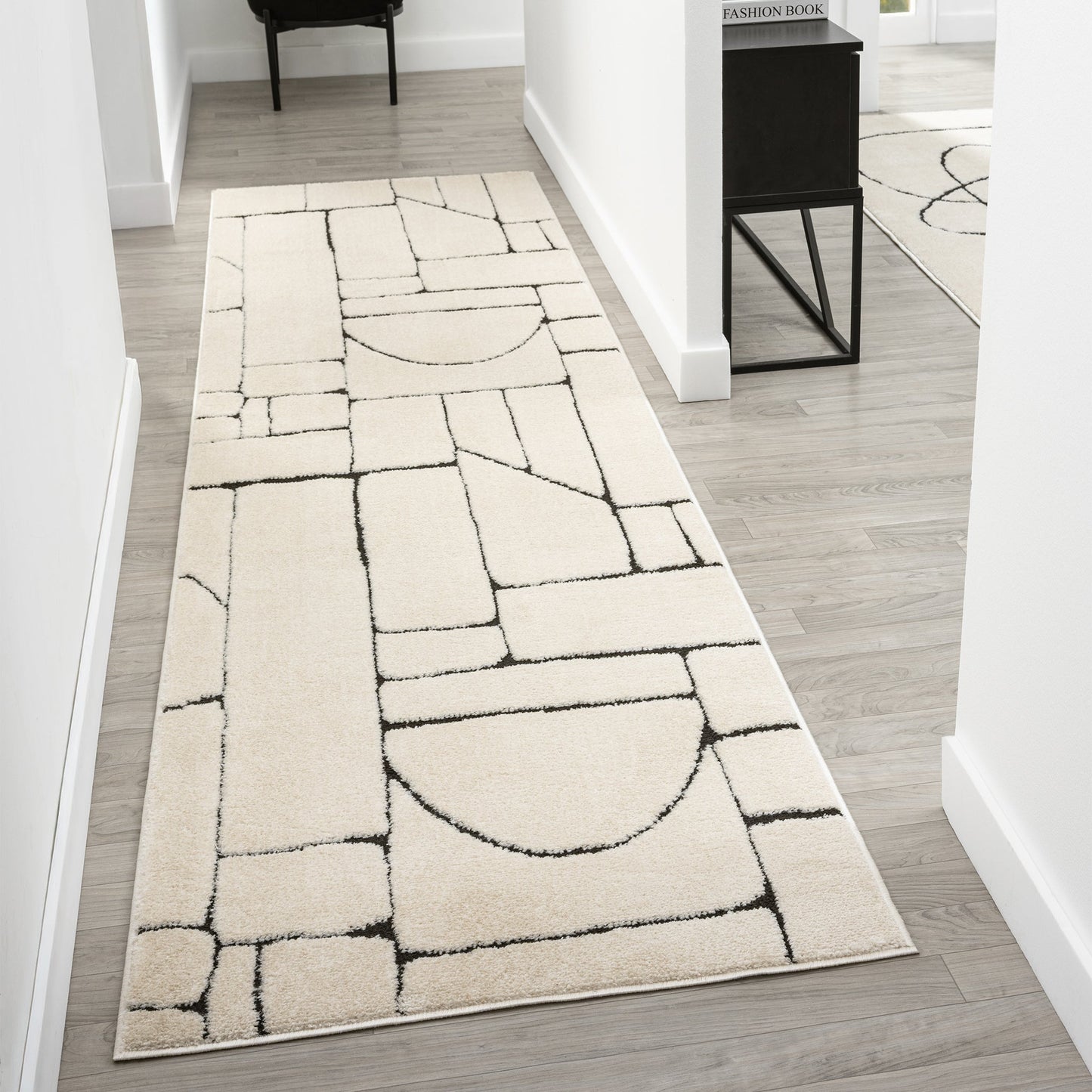 Admire 660 Pebble Runner