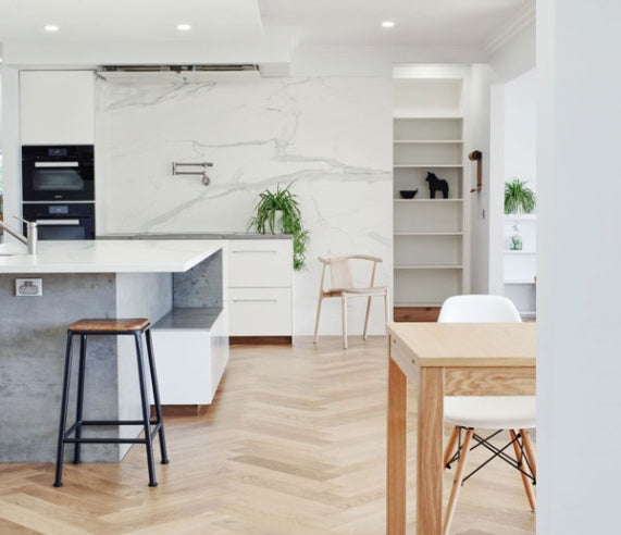 Preference Engineered Timber De Marque Oak Chevron T & G 21/6mm