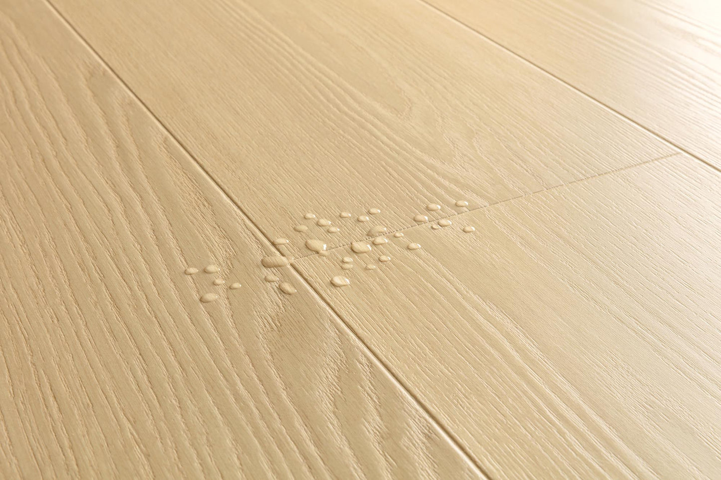 Quick-Step Impressive Ultra Ivory Oak Setting