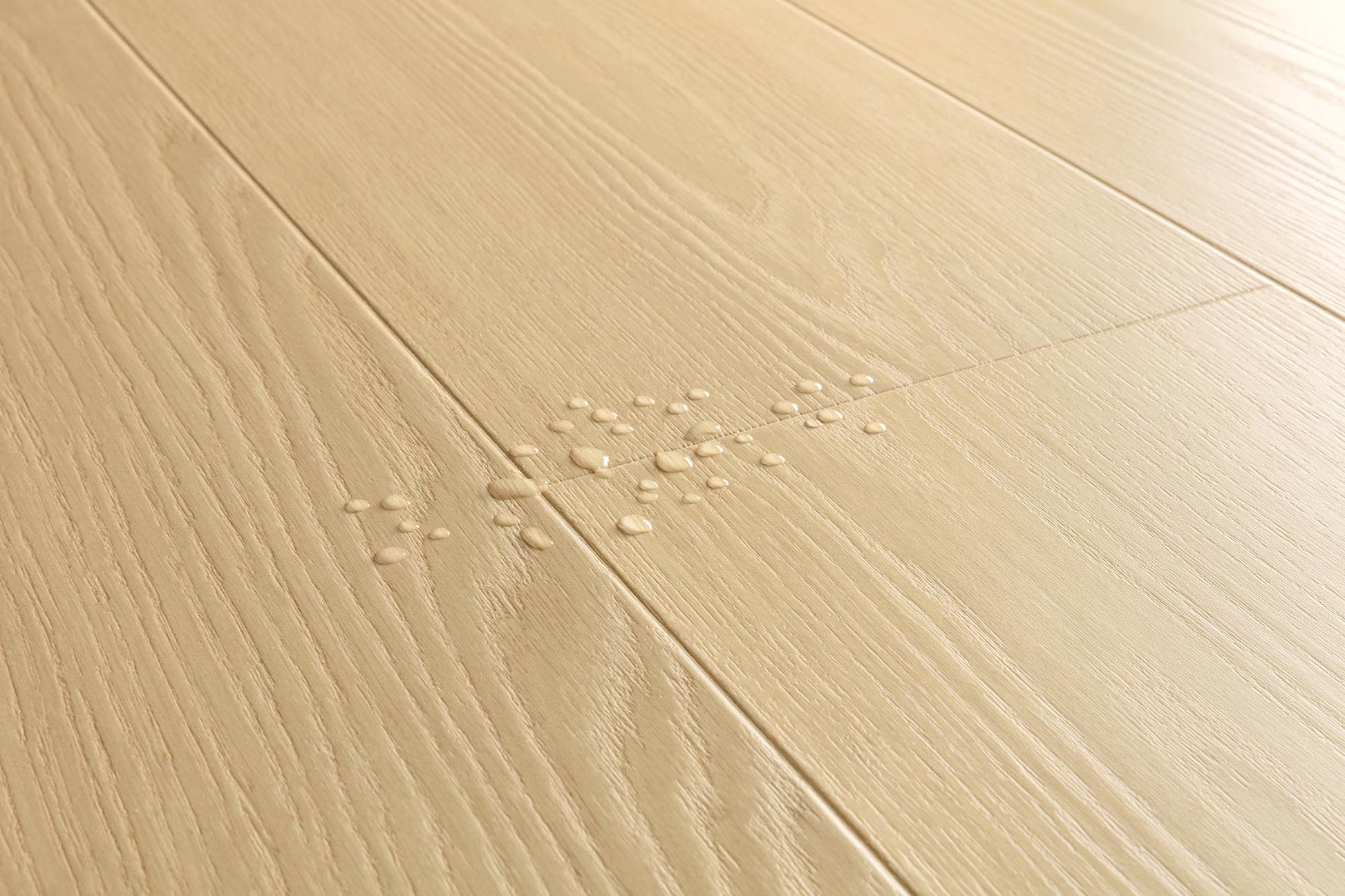 Quick-Step Impressive Ultra Ivory Oak Setting