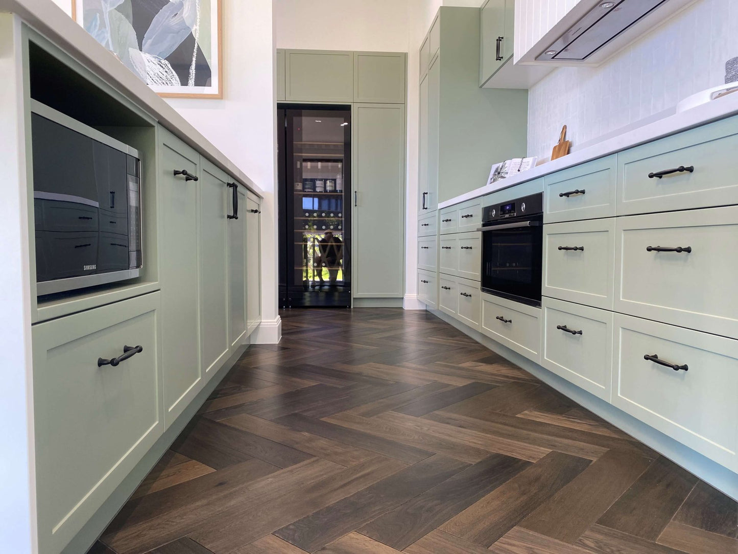 Preference De Marqué 21/6mm European Oak Matching Herringbone & Wide Plank