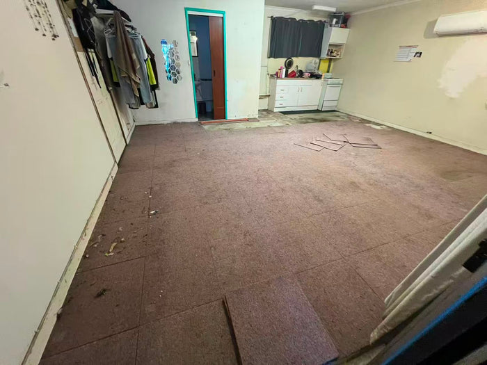 Replacing Carpet with Urban Laminate Across Five Bedrooms in Capalaba