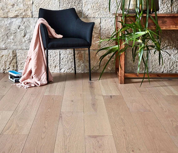 Preference Elk Falls Hickory Engineered Timber Flooring 14/2mm Morning Mist Setting