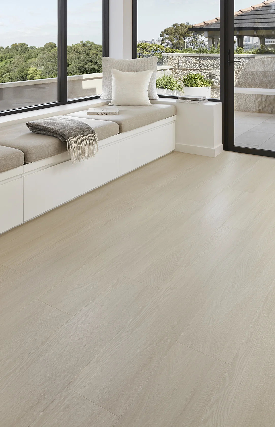 Preference Hydroplank WPC 5G Click Hybrid Flooring 7.6mm Marble Hill Setting