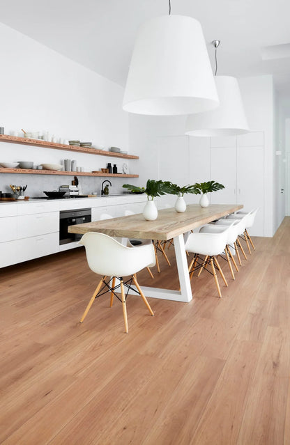 Preference Oakleaf AC3 Laminate Flooring 8mm Aged Blackbutt Setting