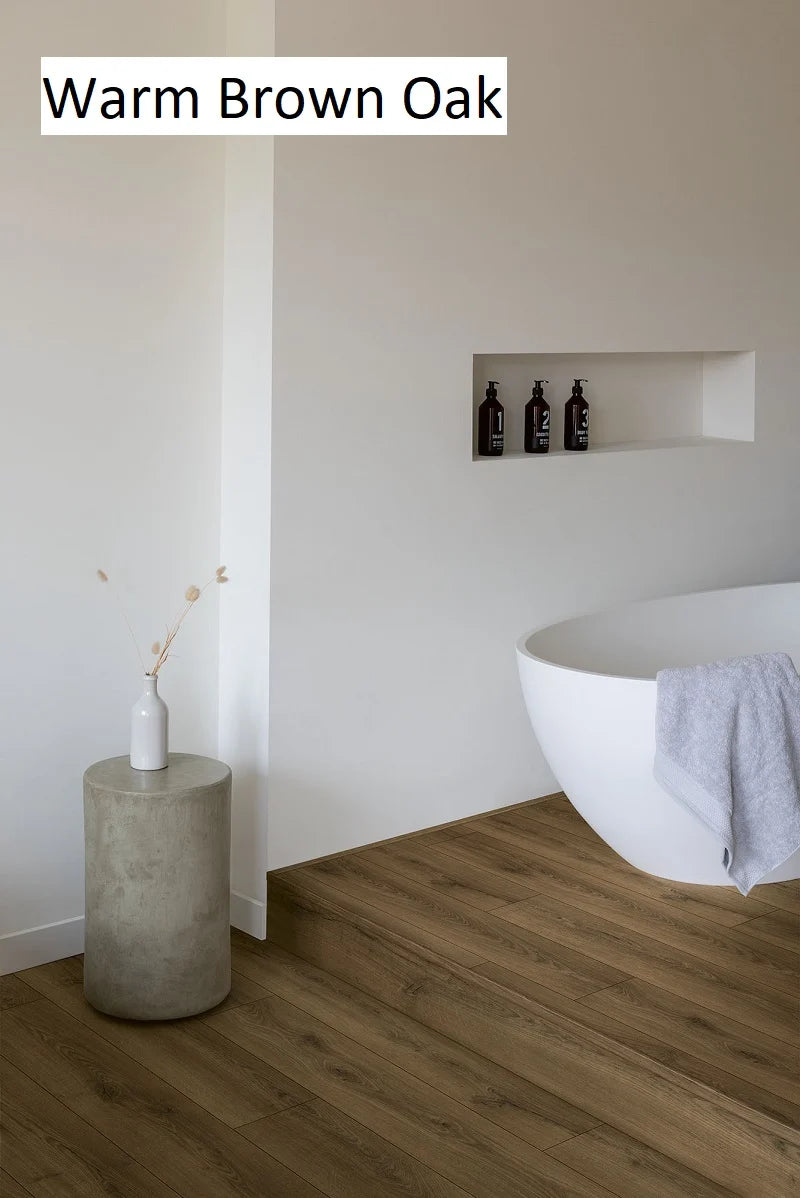 Quick-Step Classic Laminate Flooring 8mm Warm Brown Oak Setting