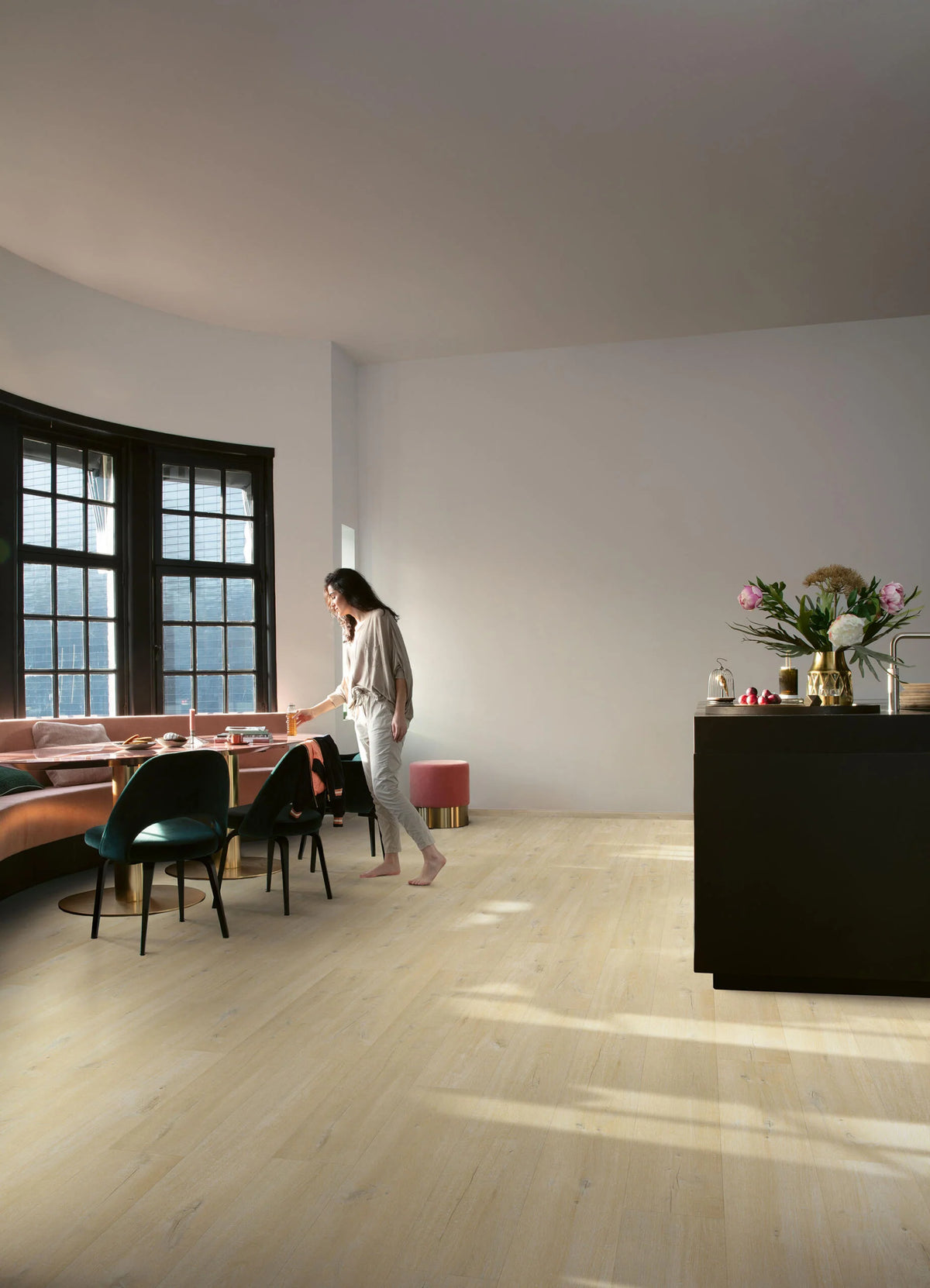 Quick-Step Fuse Luxury Vinyl Flooring 2.5mm Linen Oak Greige Setting